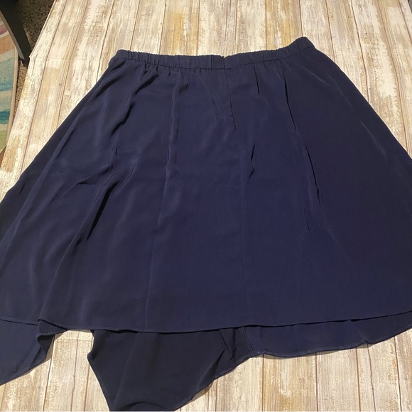 ELOQUII Navy Blue Skirt Cascade details on one dice Sz 20 NWT - Picture 3 of 8